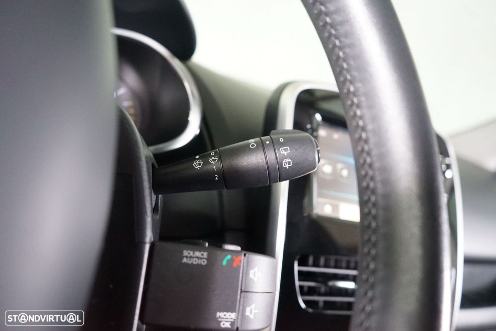 Renault Clio Sport Tourer 1.5 dCi Dynamique S - 25