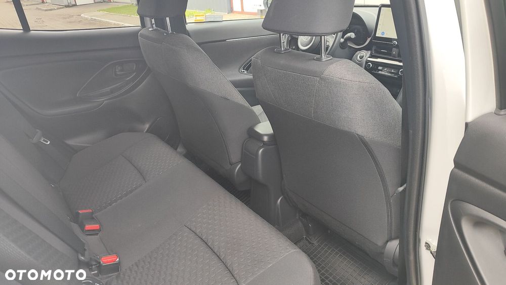 Toyota Yaris Cross Hybrid 1.5 Style - 16