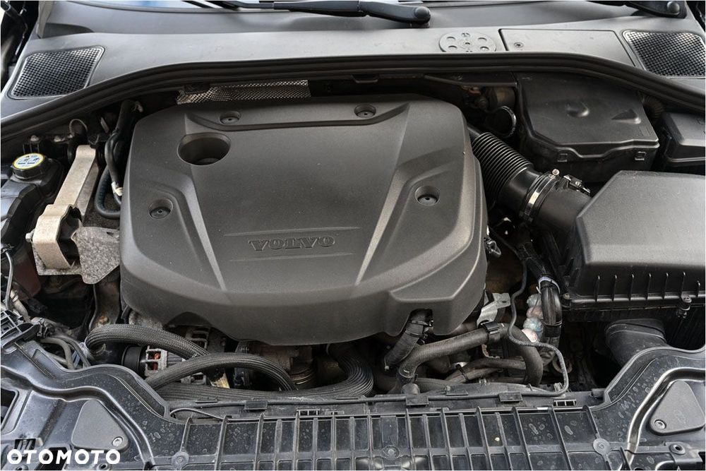 Volvo V60 Cross Country D4 Geartronic Summum - 16