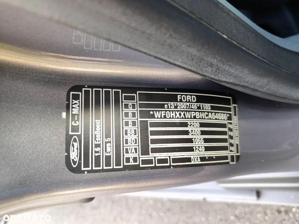 Ford Grand C-MAX Titanium - 39