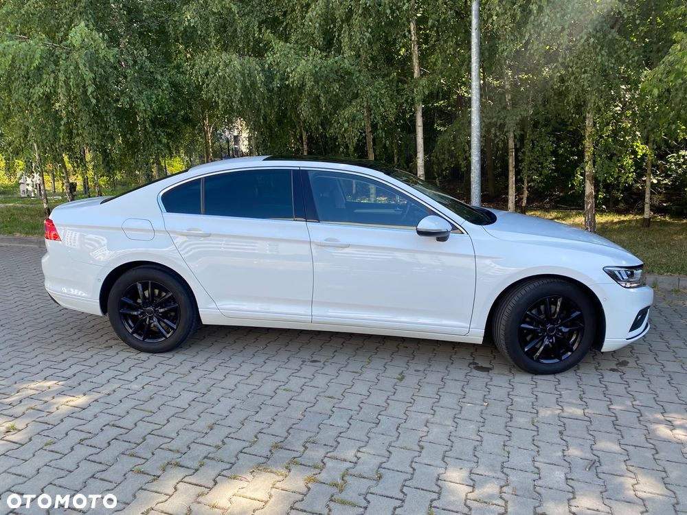 Volkswagen Passat 2.0 TDI EVO Business DSG - 3