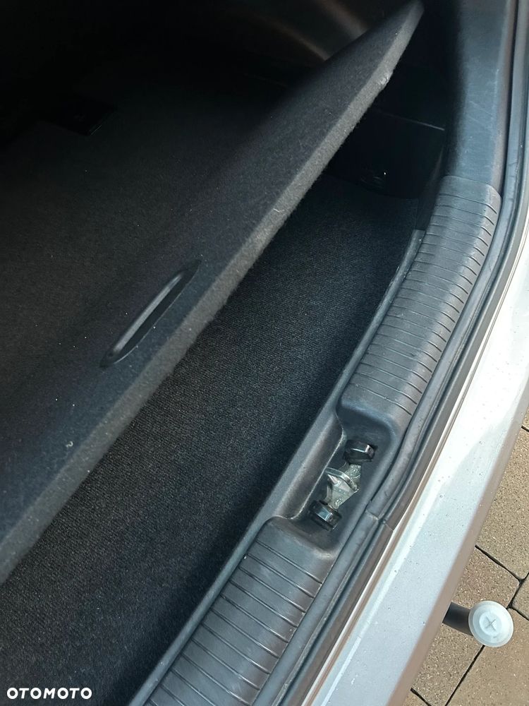 Hyundai ix20 - 23