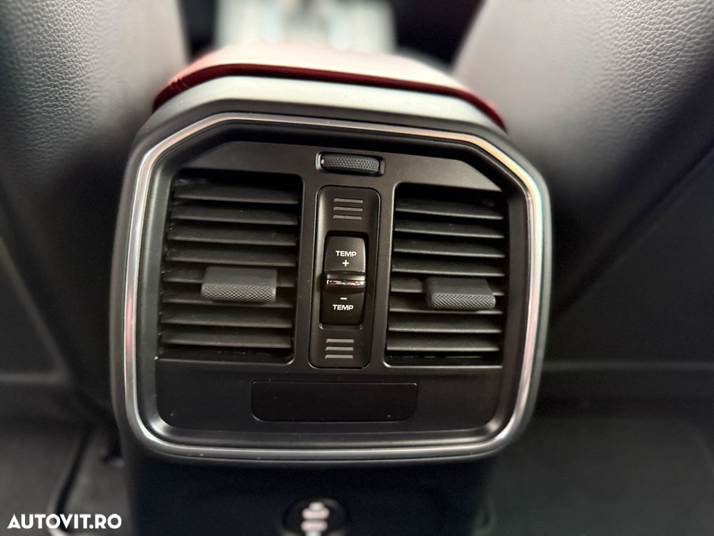 Porsche Macan Standard - 18