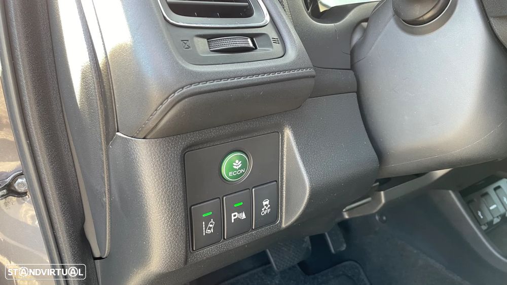 Honda HR-V 1.5 i-VTEC Executive CVT - 25