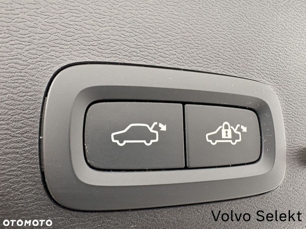 Volvo XC 40 - 23