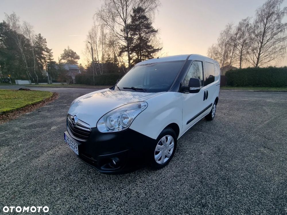 Opel Combo - 1