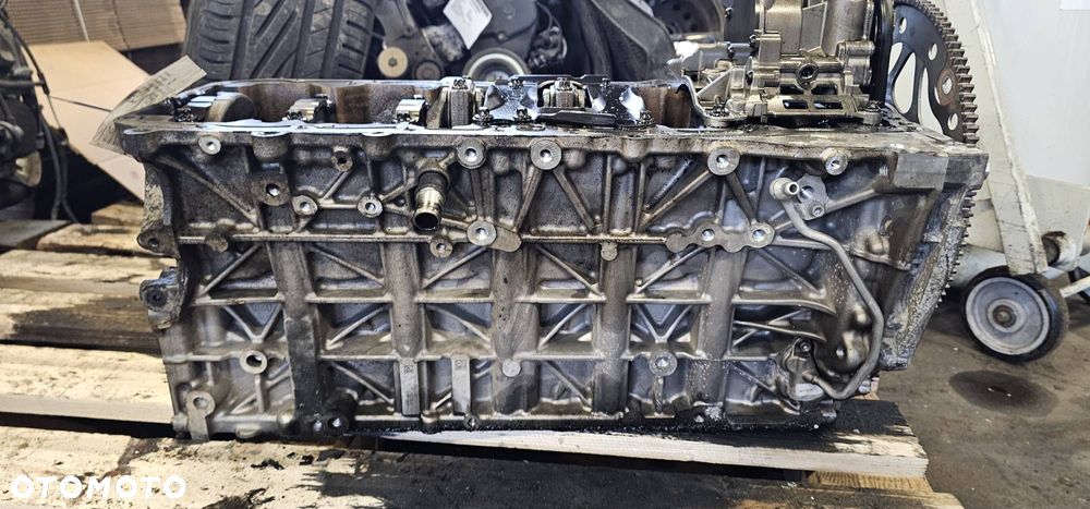 SILNIK DÓŁ BMW X6 F16 N57D30A 3.0 258 - 1