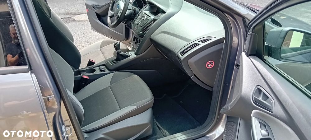 Ford Focus - 6