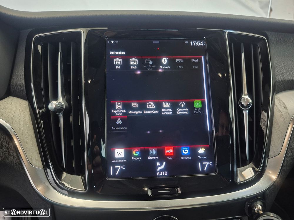 Volvo V60 2.0 B4 Inscription Geartronic - 23