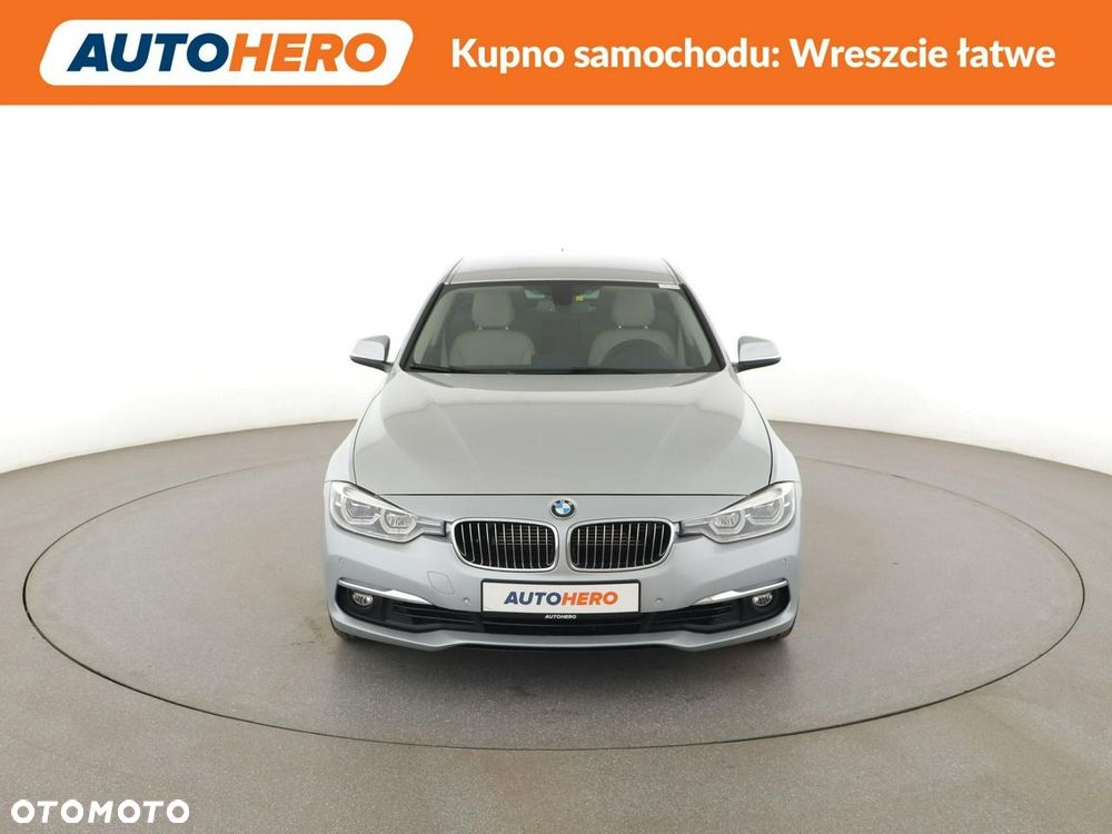 BMW Seria 3 330e iPerformance Luxury Line - 12