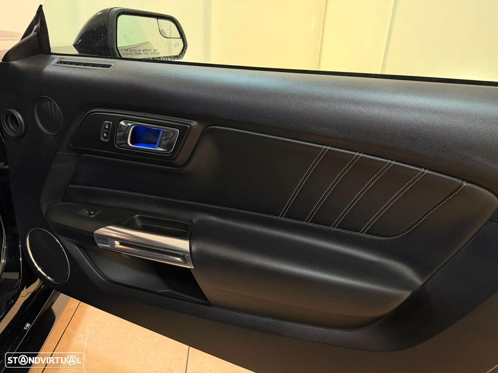 Ford Mustang 2.3i EcoBoost Aut. - 56