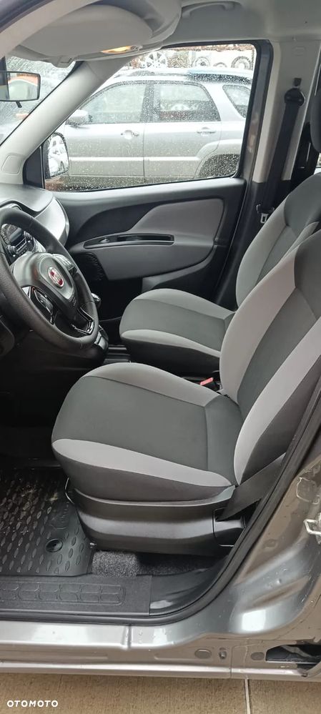 Fiat Doblo 1.4 T-Jet 16V Natural Power Lounge - 11