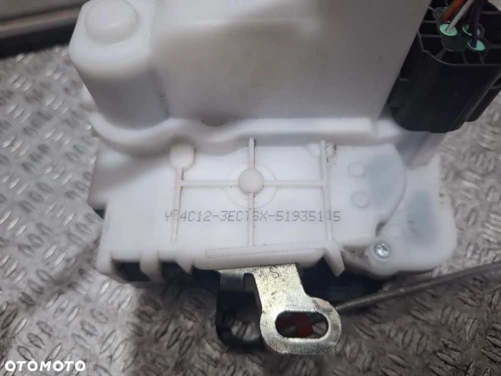 Zamek drzwi lewych Fiat 500 2024 rok lift nr 51935115 - 3