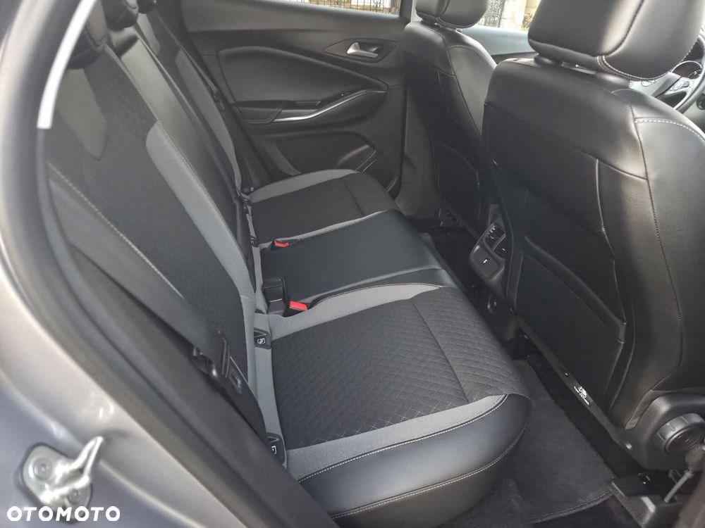 Opel Grandland X 1.6 CDTI Enjoy S&S - 17