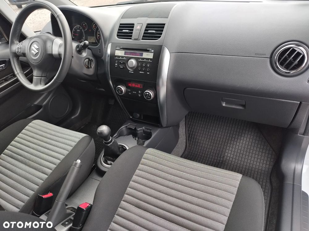 Suzuki SX4 1.6 VVT 4x2 City+ - 20