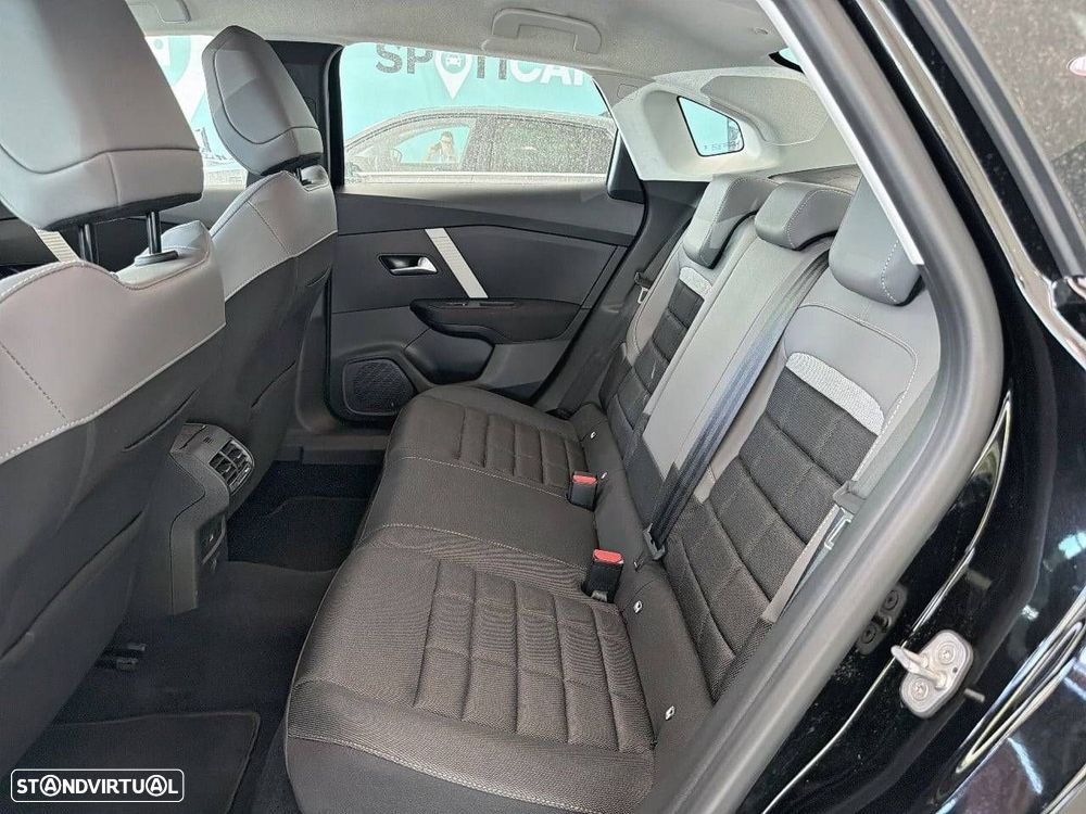 Citroën C4 X 1.2 Hybrid Plus e-DSC6 - 10