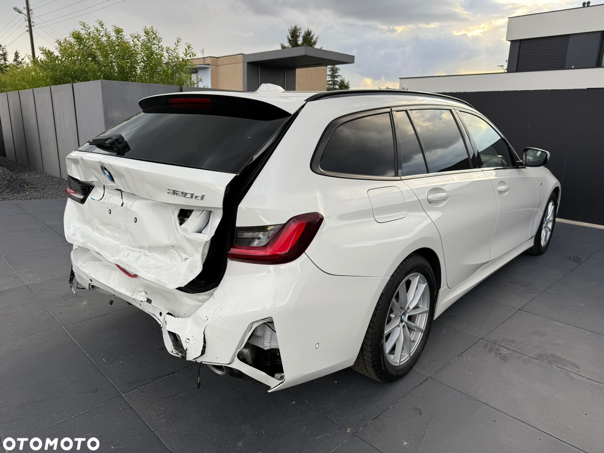 BMW Seria 3 320d Touring M Sport - 15