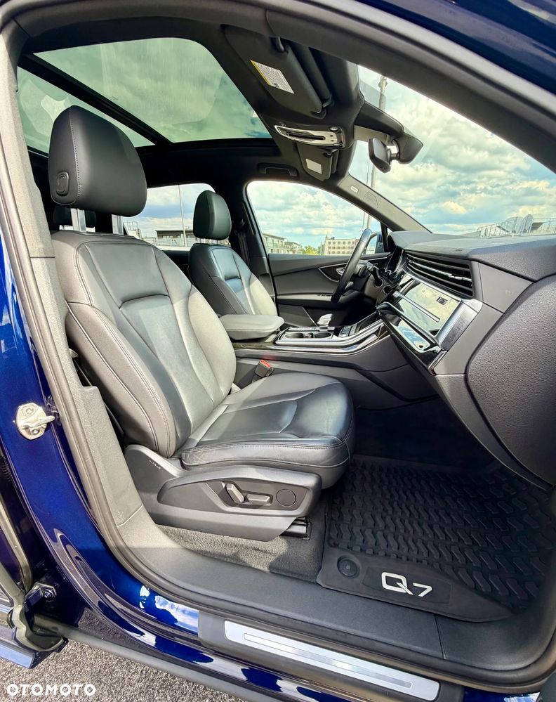 Audi Q7 55 TFSI mHEV Quattro Tiptr - 10