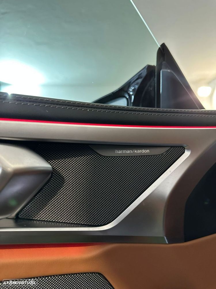 BMW M850i Gran Coupé xDrive - 44