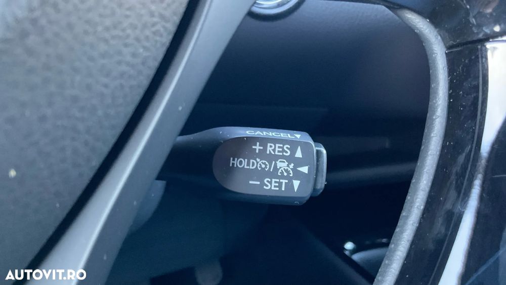 Toyota C-HR 2.0 HSD 184 CP 4x2 CVT GR Sport - 22