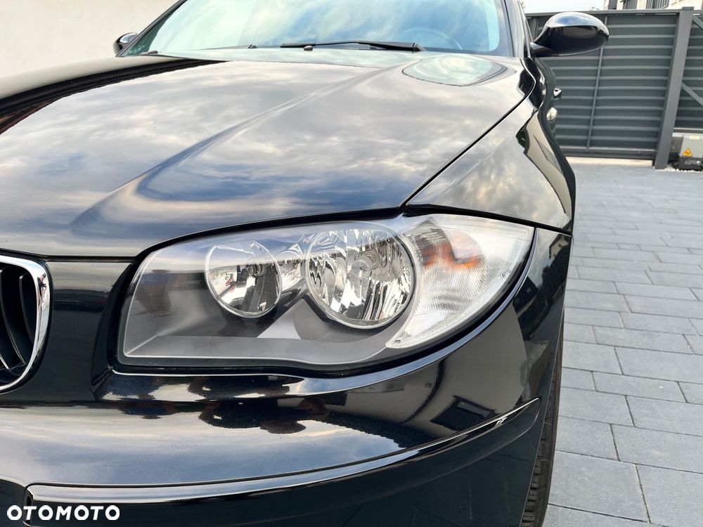 BMW Seria 1 118i - 22