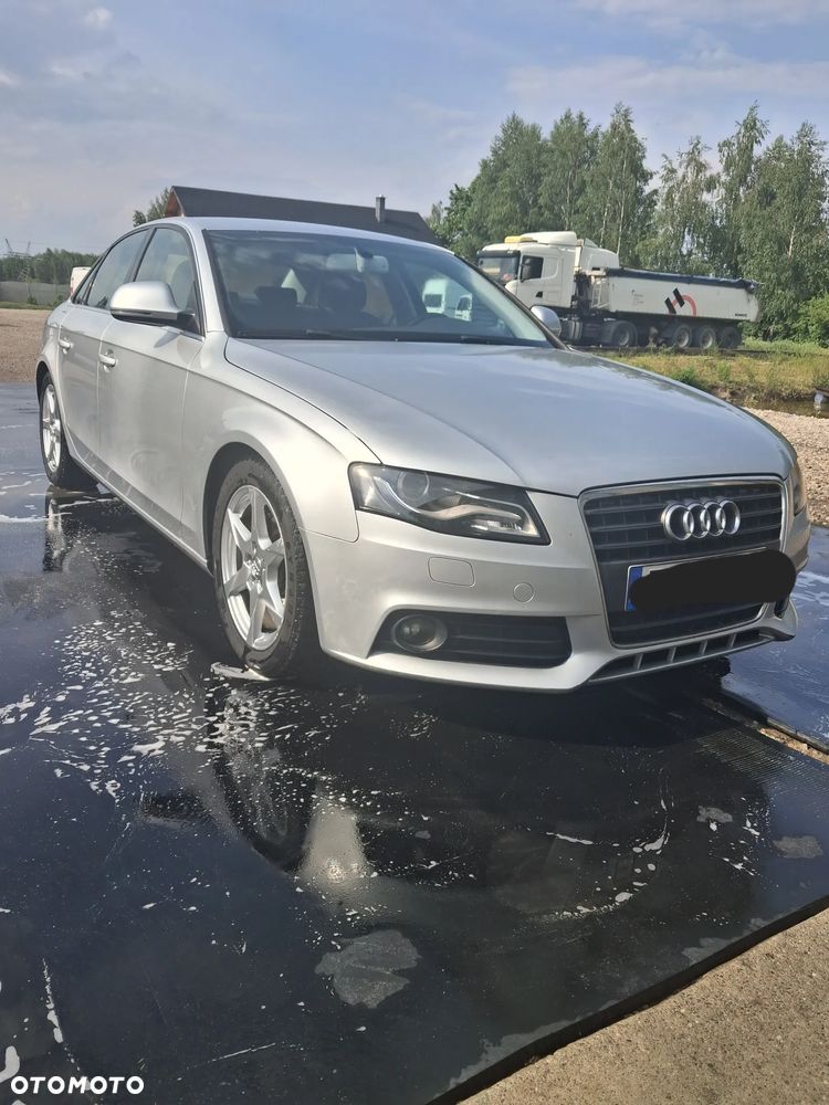 Audi A4 Avant 2.0 TDI - 1