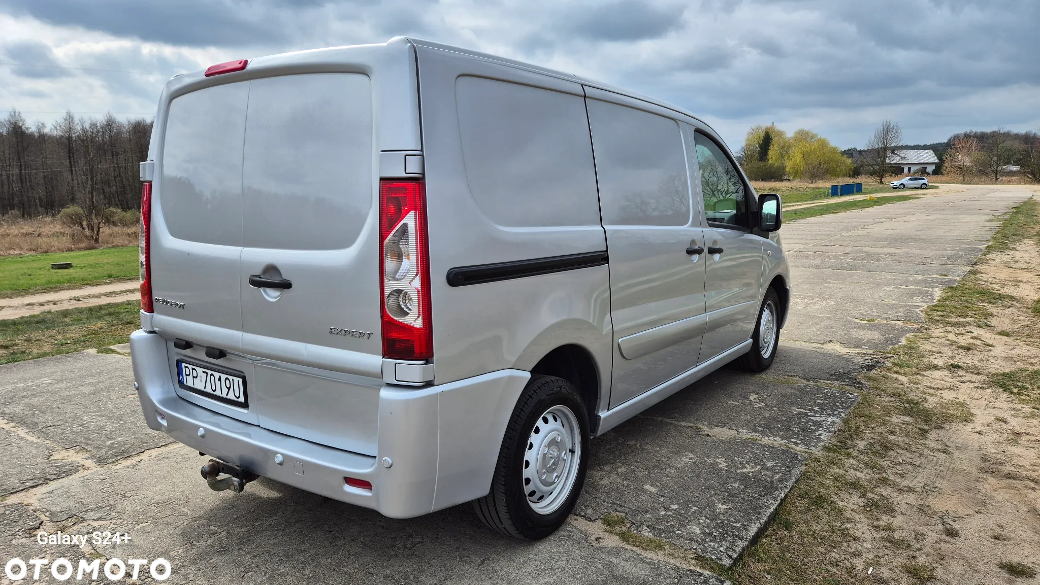 Peugeot EXPERT - 8