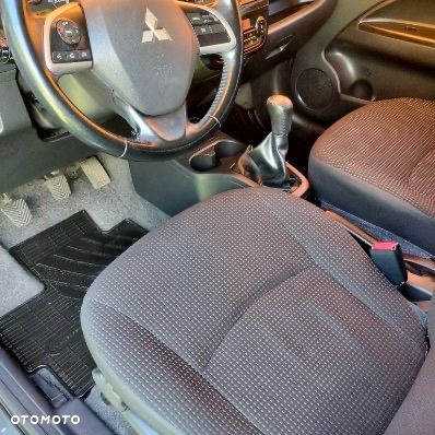 Mitsubishi Space Star 1.2 Intense - 13