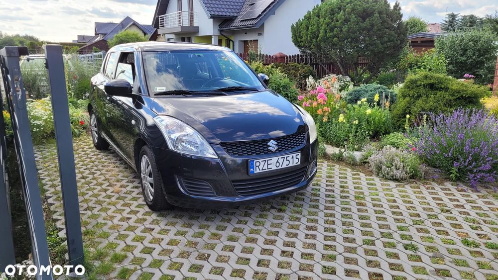 Suzuki Swift - 2