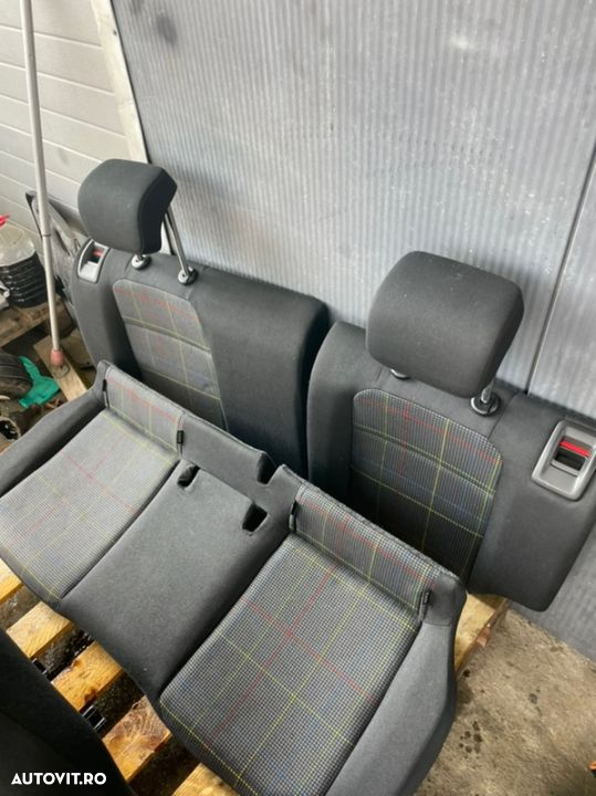 scaune fata încălzite model deosebit vw Up Skoda CityGo interior tapiterie stofă colorata model in 4 uși - 10