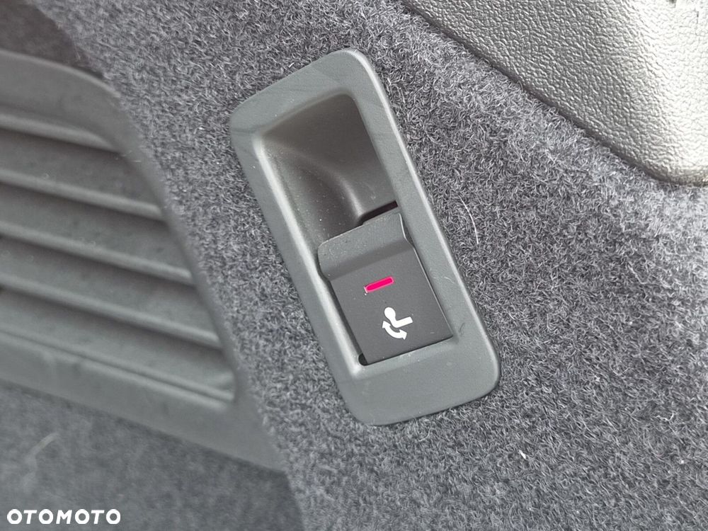 Audi A6 Avant - 30