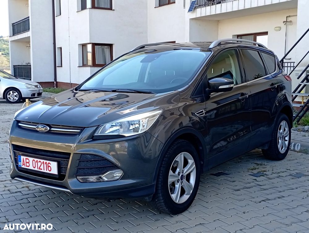 Ford Kuga 2.0 TDCi Titanium - 2