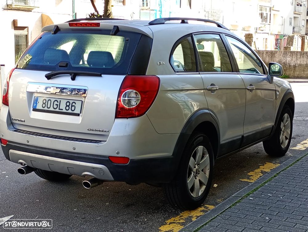 Chevrolet Captiva 2.0 VCDi Seven 7L - 10