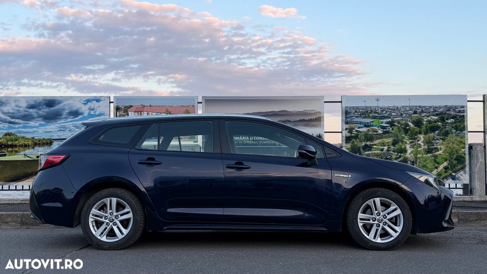 Toyota Corolla - 8
