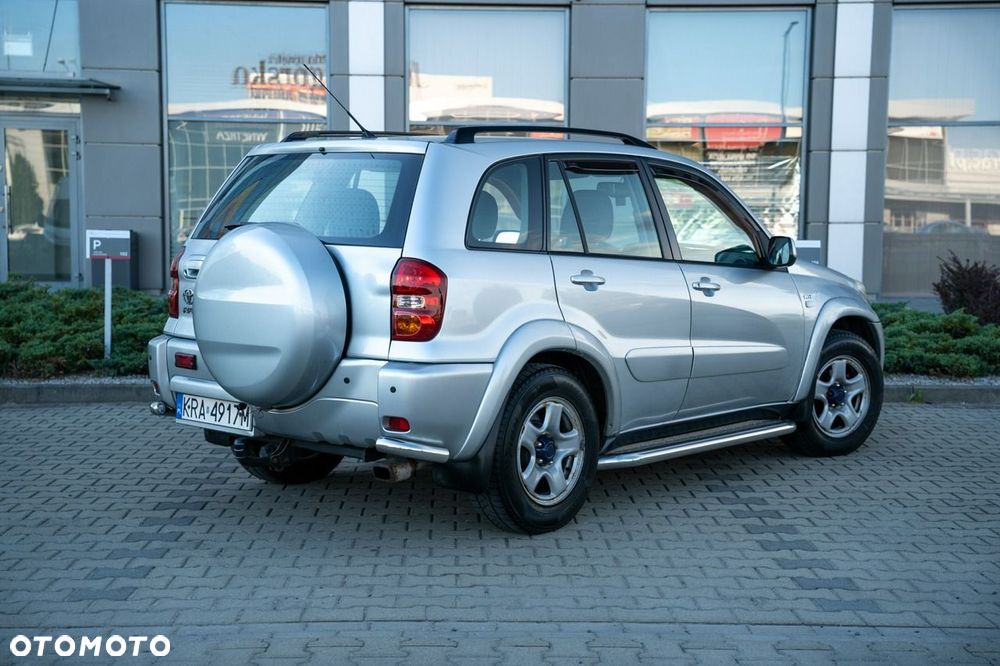 Toyota RAV4 4x4 Edition - 3