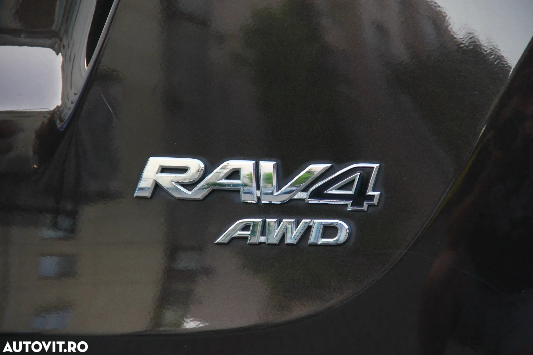 Toyota RAV4 2.2 D-4D 4x4 Edition S - 23