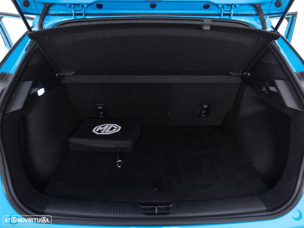 MG MG4 64 kWh Comfort - 13