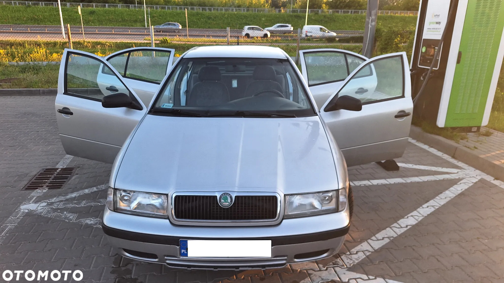 Skoda Octavia 1.6 LX - 2