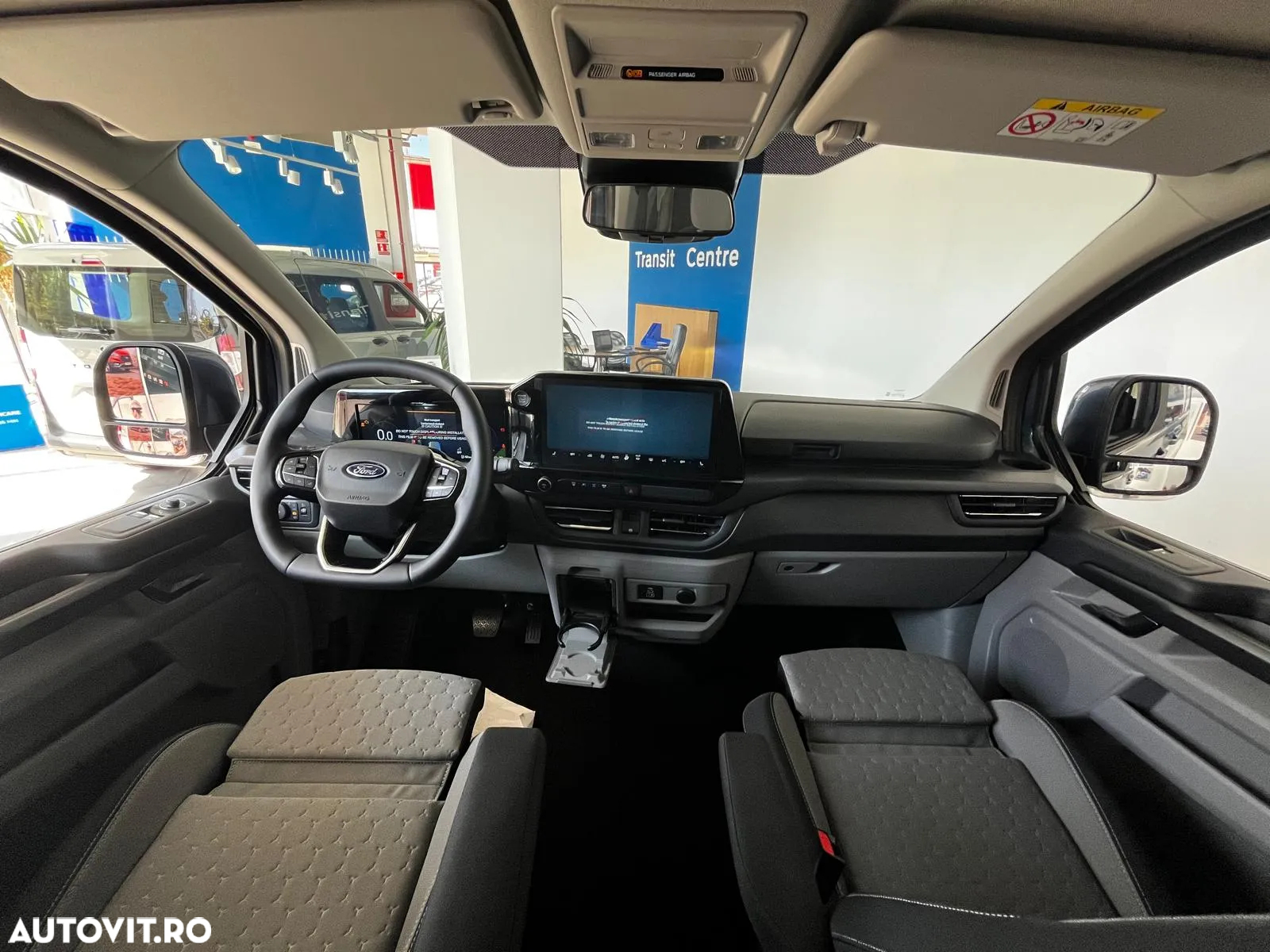 Ford Tourneo Custom Bus 320L 2.0 EcoBlue 136 CP 8AT L2H1 FWD Titanium - 9