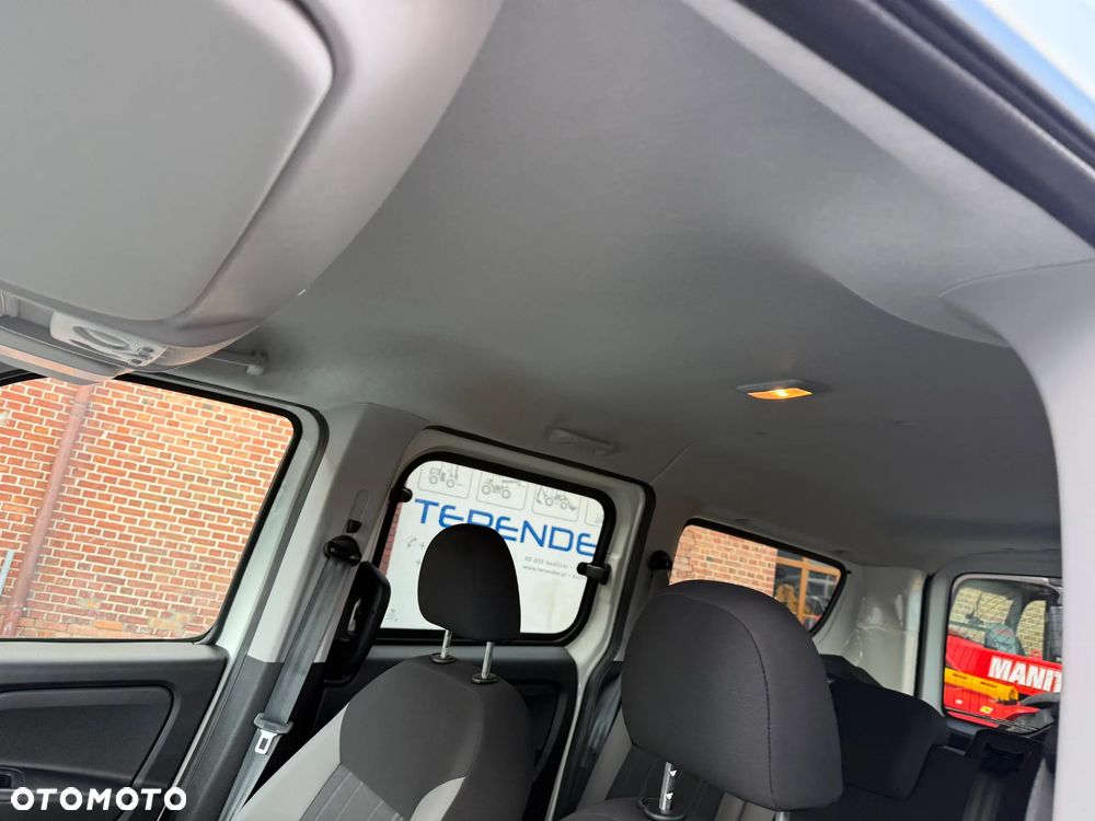 Fiat Doblo - 21