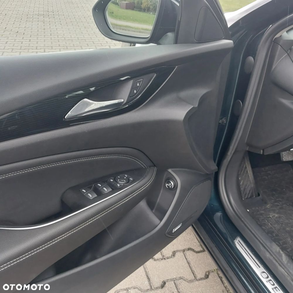 Opel Insignia 2.0 CDTI Executive - 17