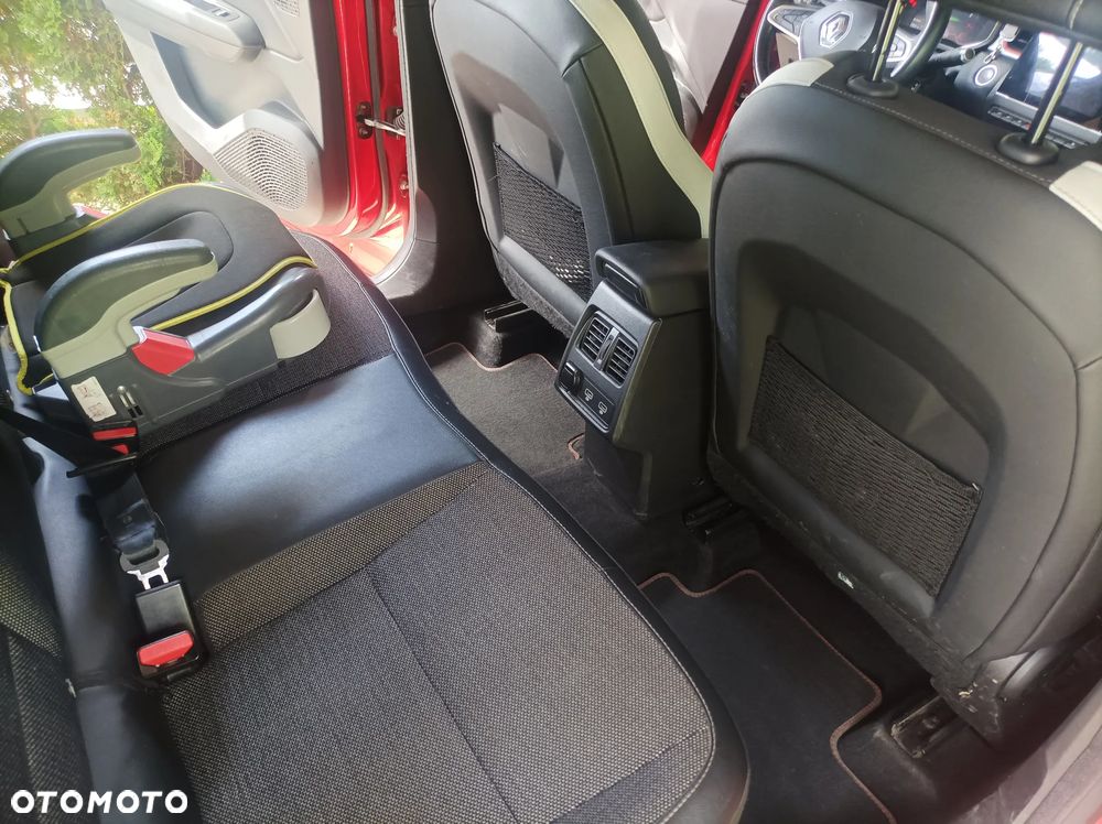 Renault Captur 1.0 TCe Intens - 11