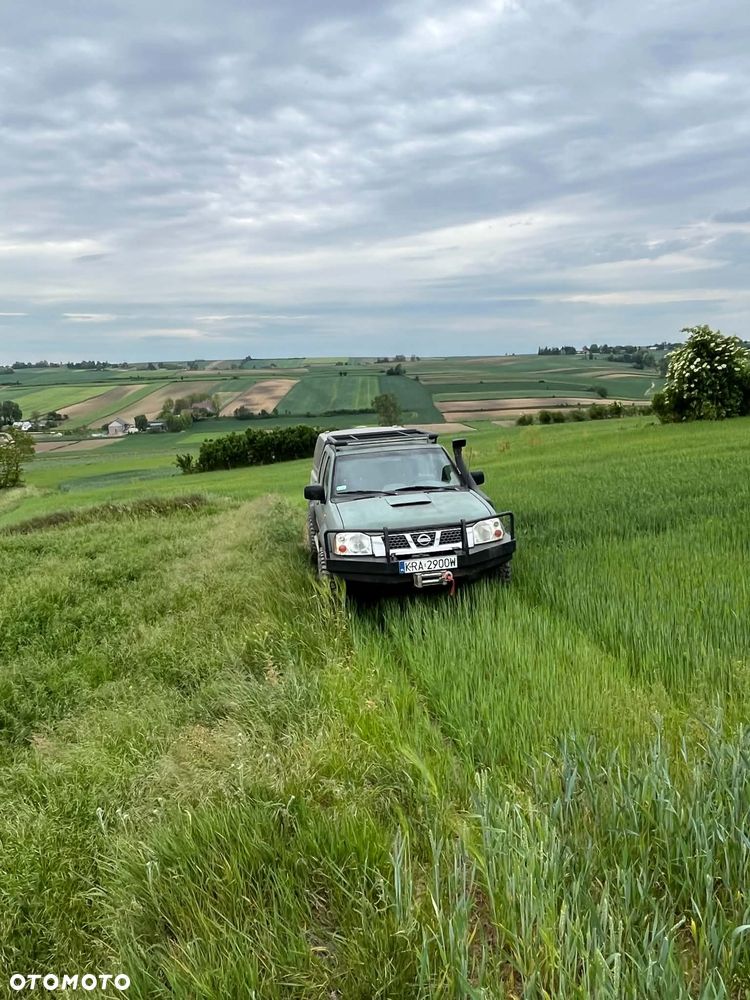 Nissan Pickup 2.5 TDi Base - 8