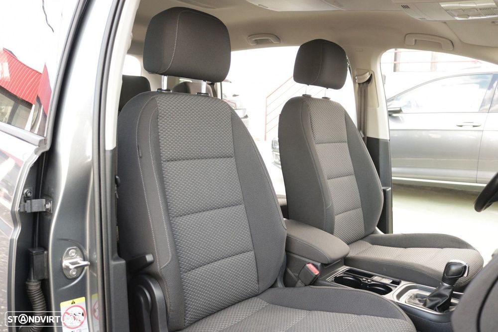 VW Touran 1.6 TDI Confortline DSG - 22