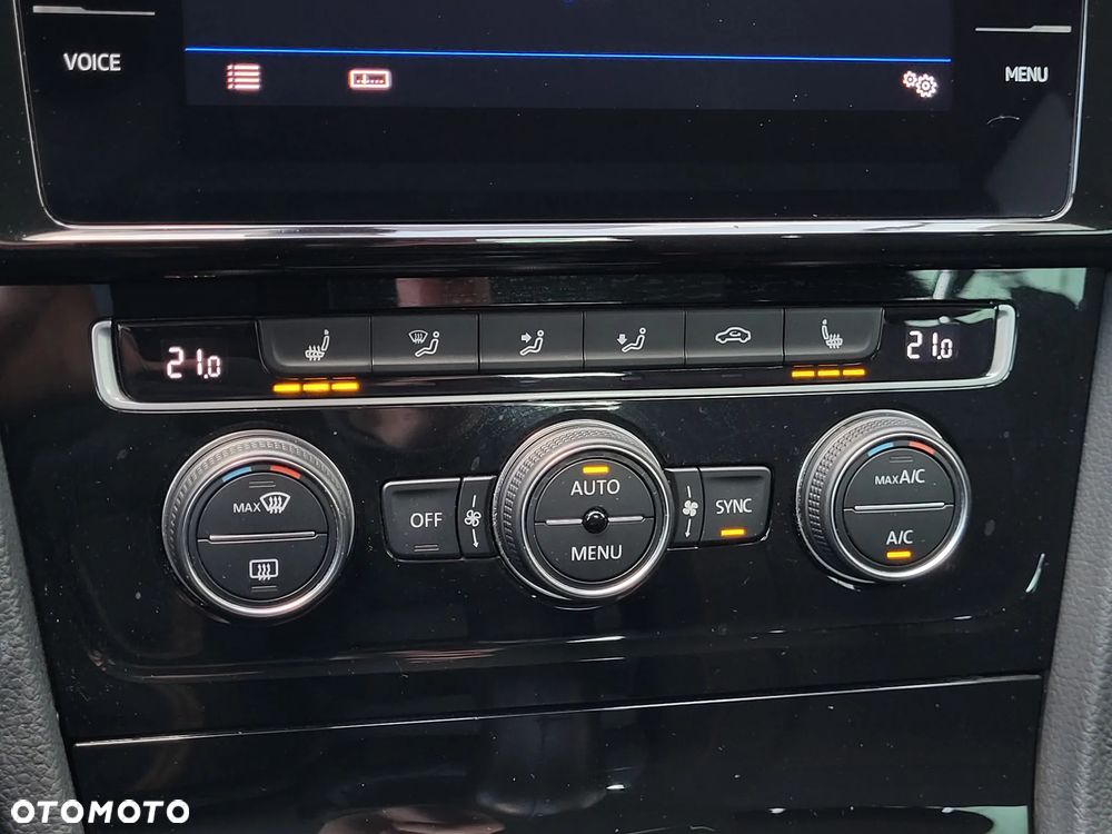 Volkswagen Golf 1.6 TDI Sound - 15