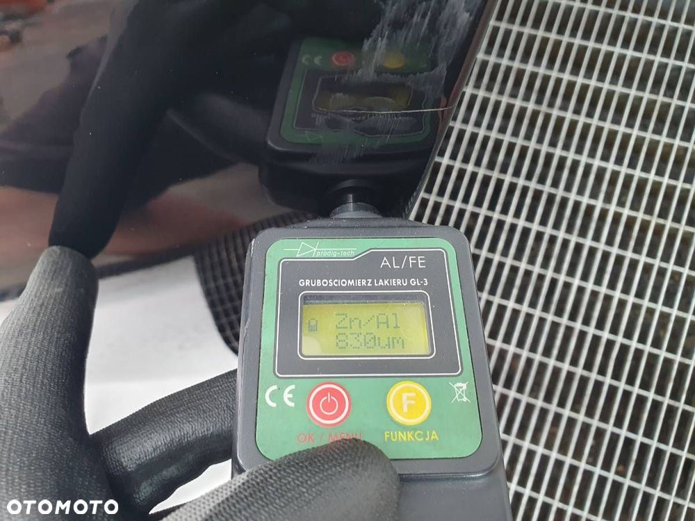 MASKA POKRYWA SILNIKA AUDI Q5 8R 2011 - 10