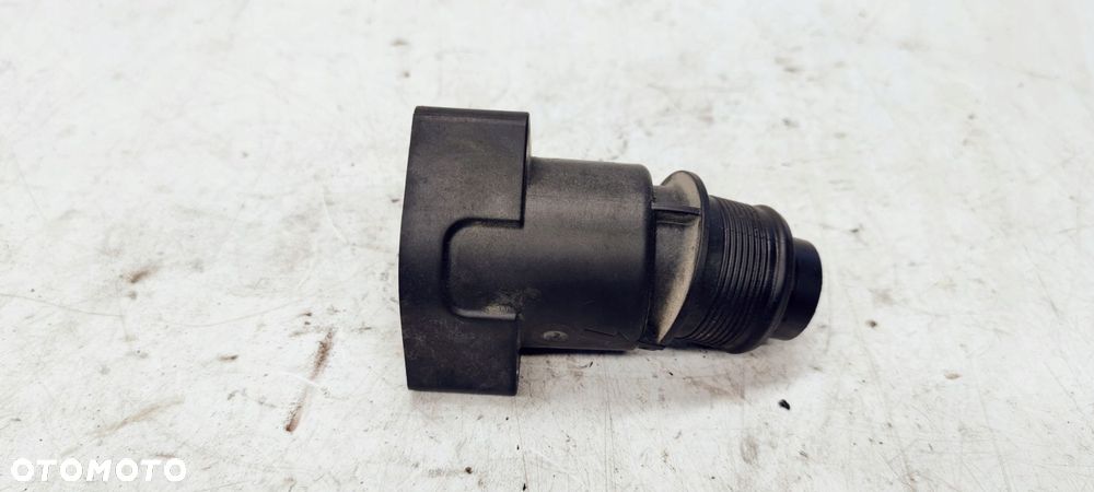 KRÓCIEC DOLOT TURBINY AUDI VW SEAT 03L131111G - 1