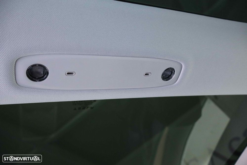 Tesla Model 3 - 26