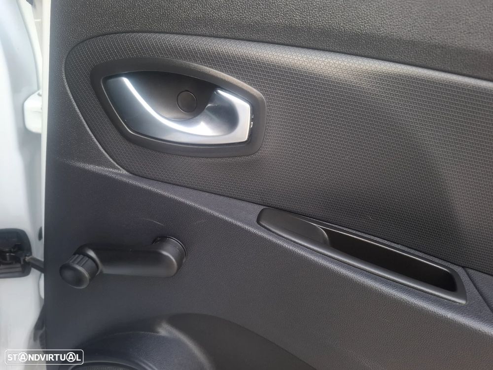 Renault Clio Sport Tourer 0.9 TCe Limited - 41