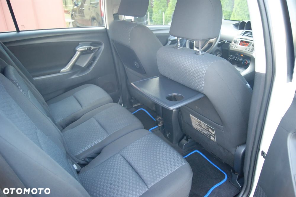 Toyota Verso 1.6 Life - 23